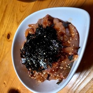 ごま油の風味が美味しい♪簡単☆サーモンユッケ丼